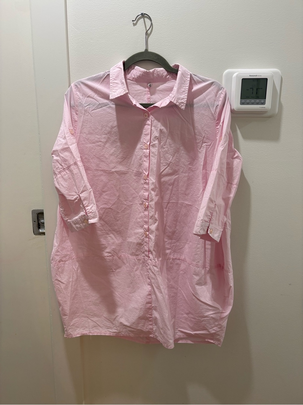 SALE π Light Pink Button-Up Bubble Tunic Shirt - Picture 2 of 4
